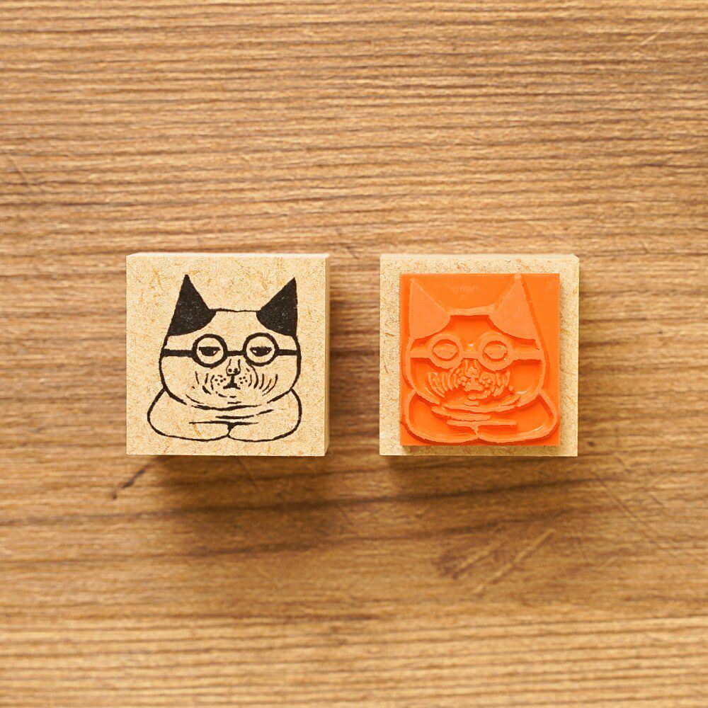 アメリカ製 輸入レッドラバースタンプ マウント済『お手紙を書くメガネ猫ねこ』 手紙社｜柴田ケイコ・スタンプ「めがねこ 話を聞こう」 | 月刊手紙舎