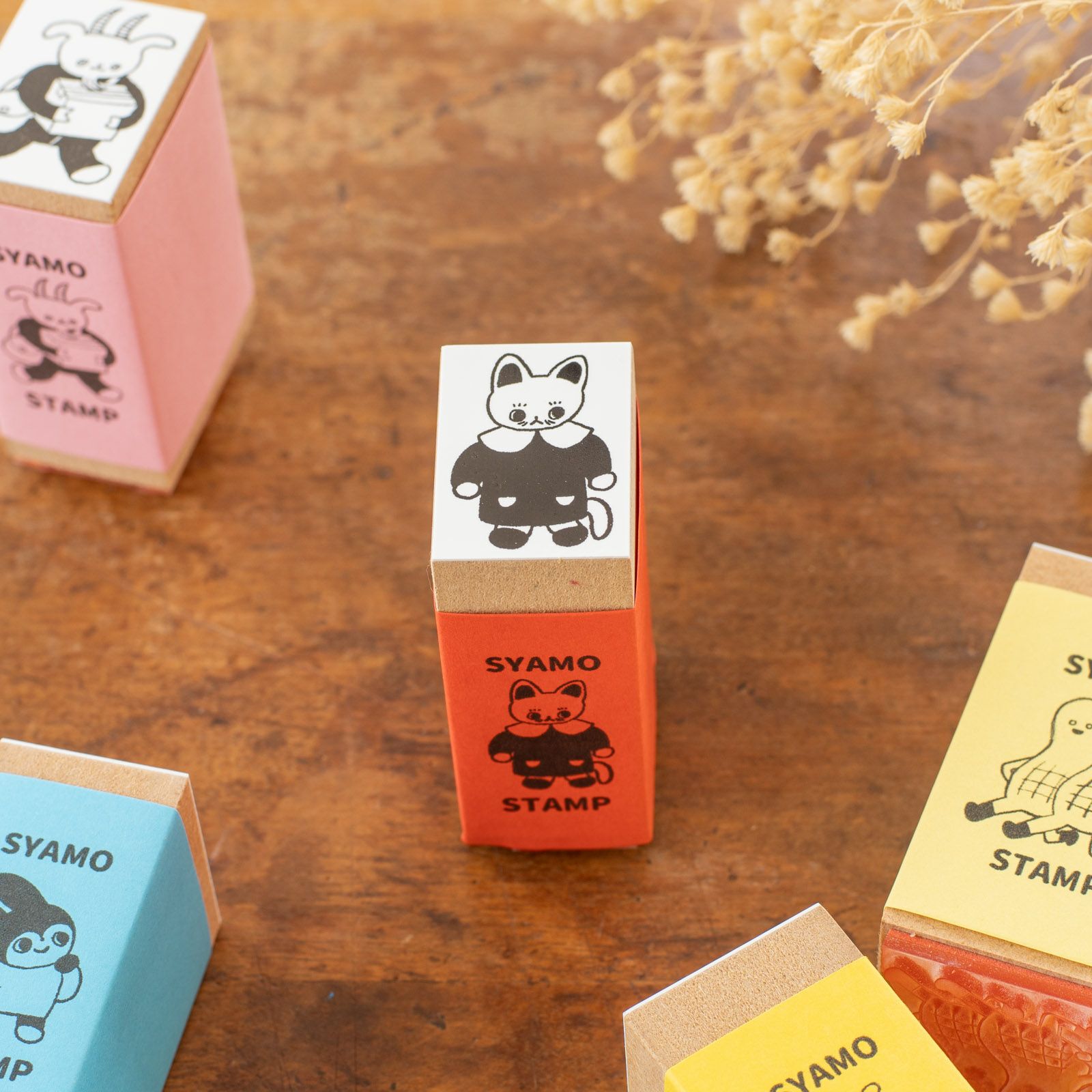 しゃもた｜スタンプ「おめかし猫」 | 月刊手紙舎