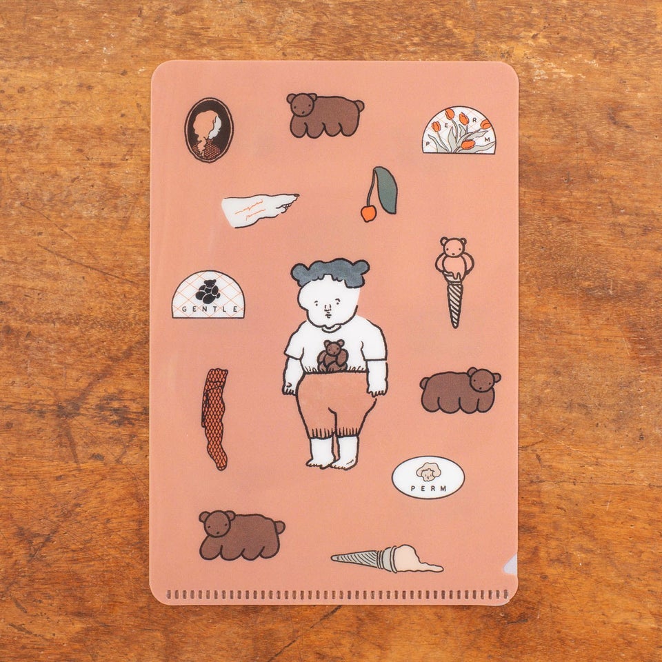 くまのクリアファイル