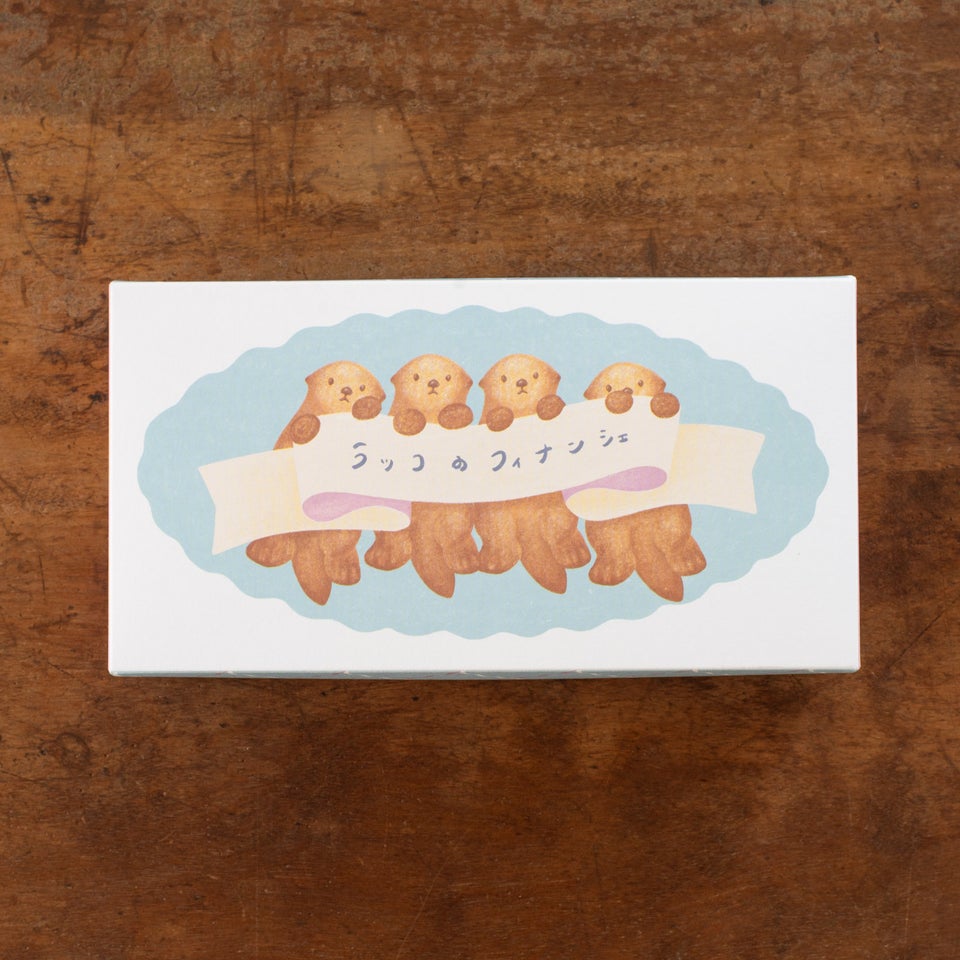 ラッコが描かれたパッケージ