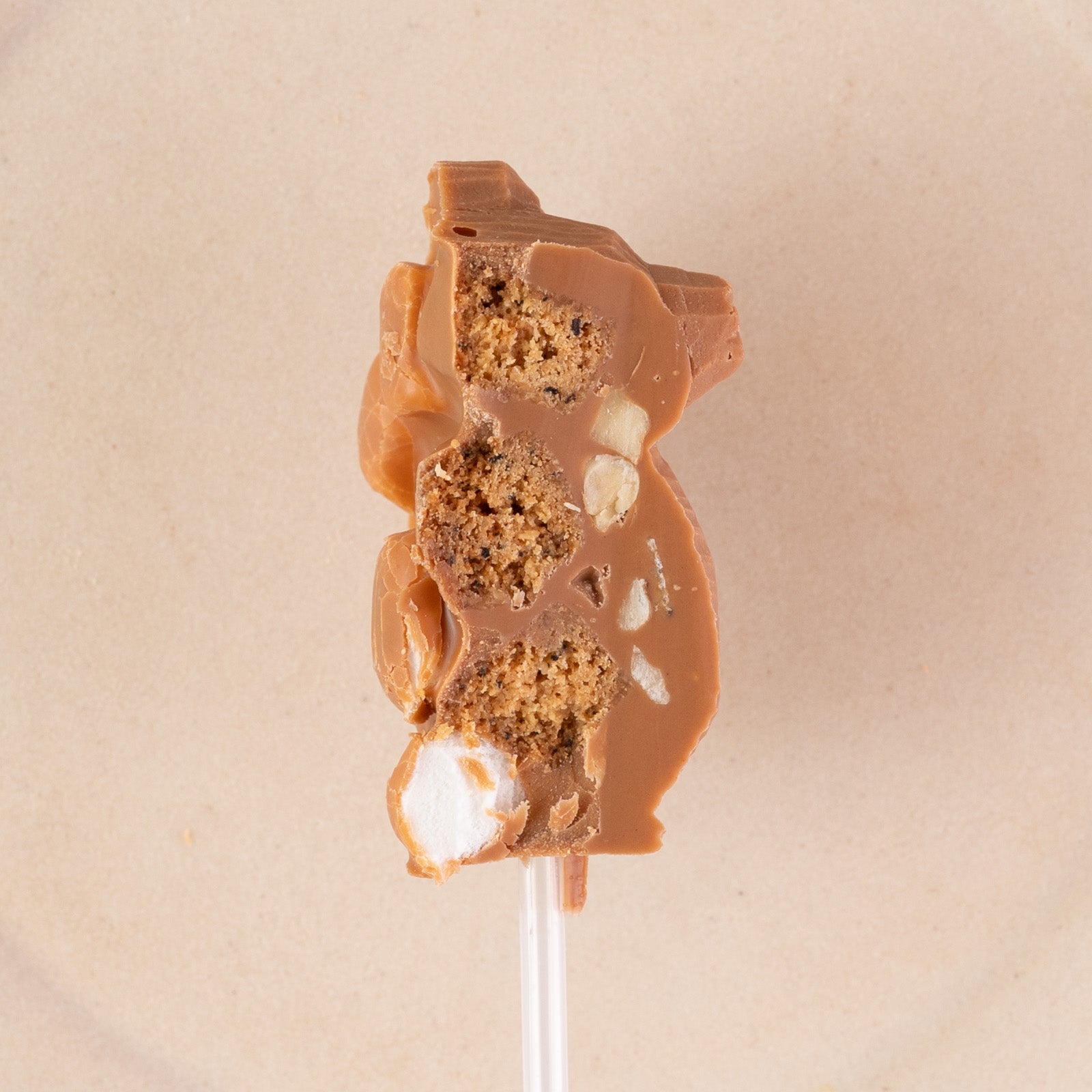 中身もぎっしり詰まったキャラメルチョコ