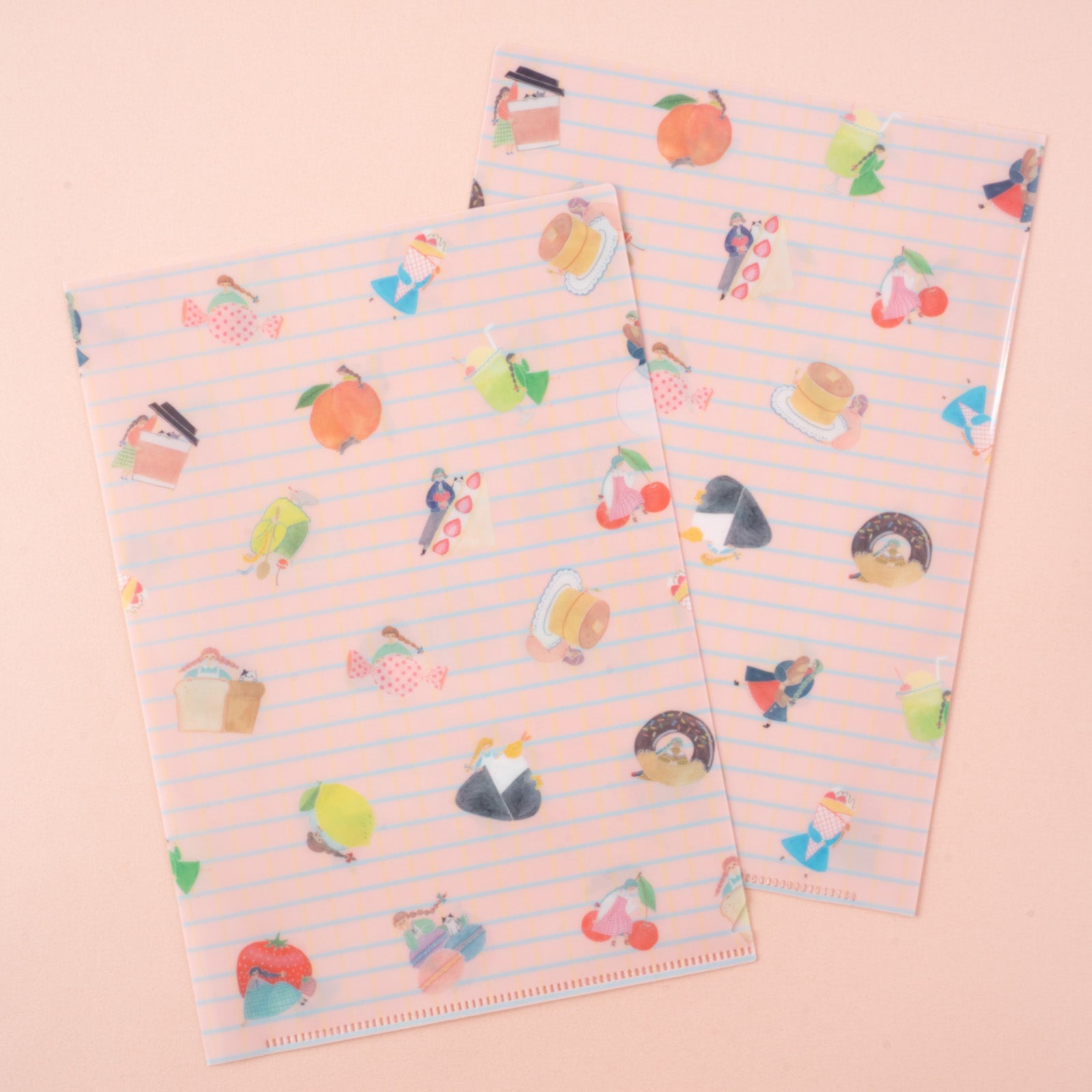 女の子と食べ物の組み合わせがキュートなクリアファイル