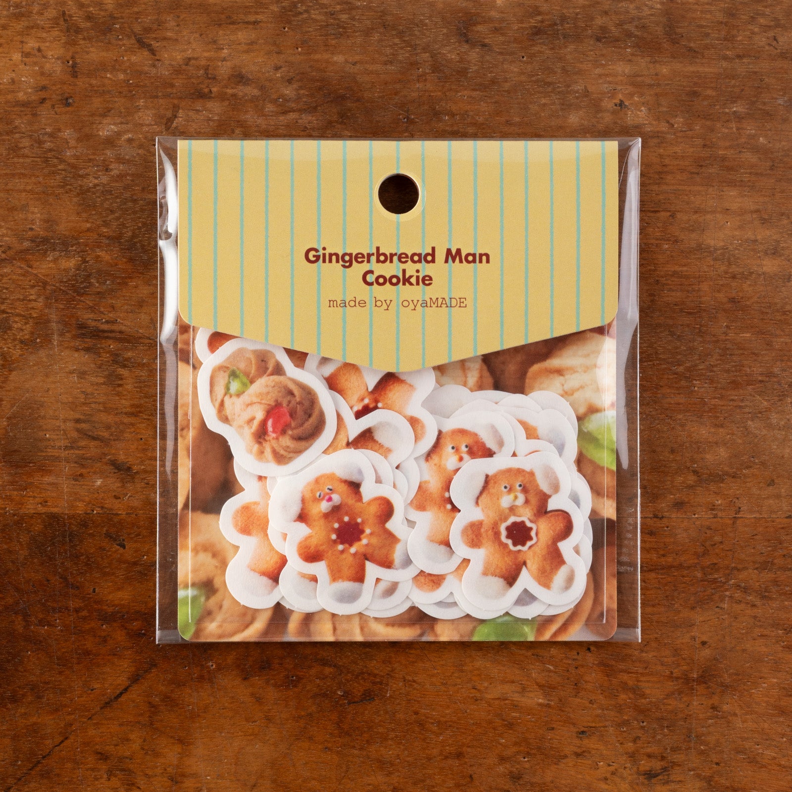 oyaMADEさんのかわいいフレークシール「GingerbreadManCookie」