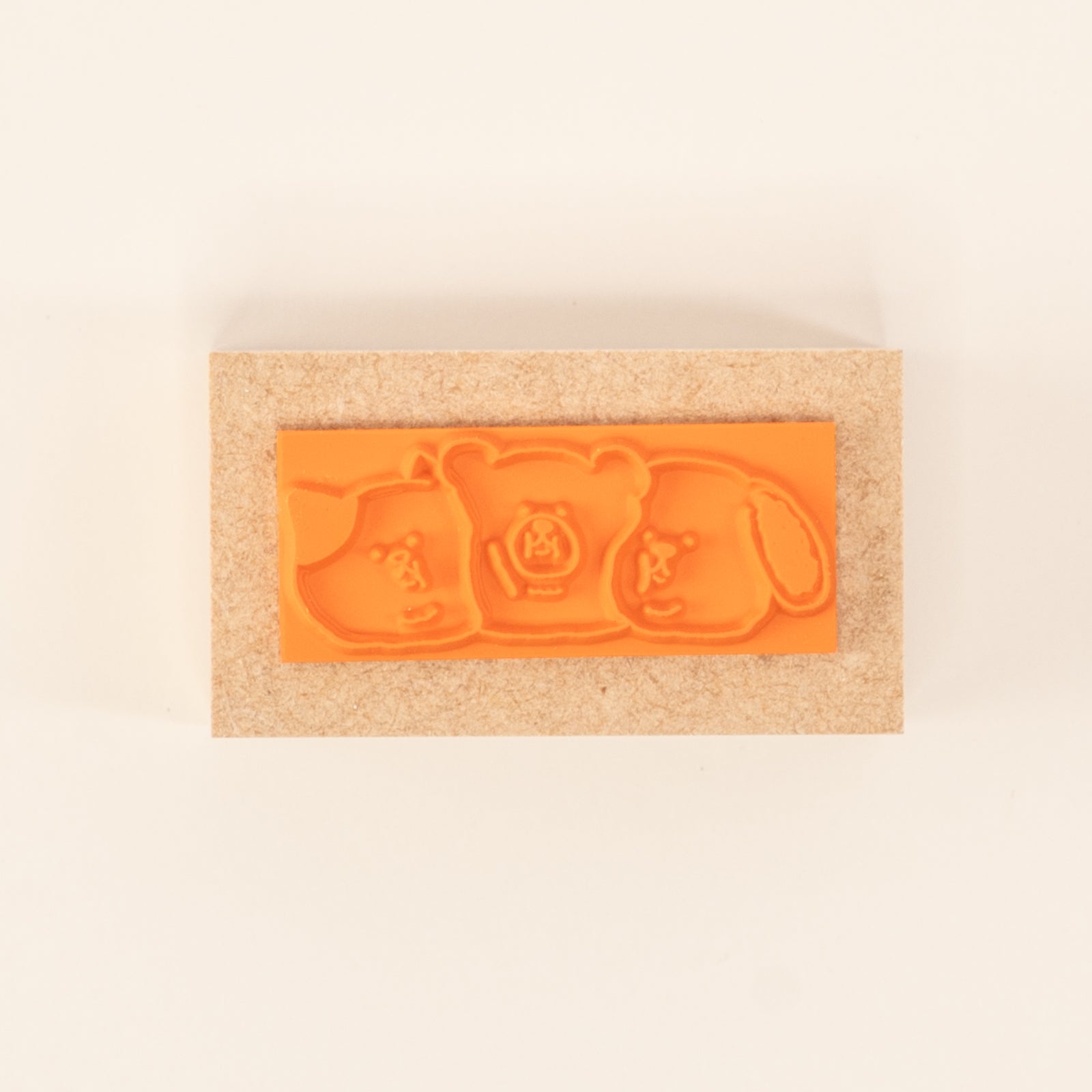 シュールに描かれたスタンプ